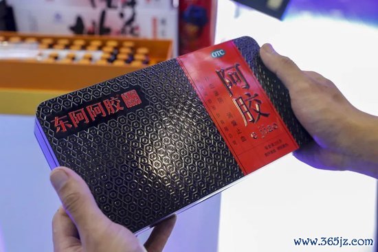 比较正规杠杆配资平台 业绩封神，350亿巨头股价却跌停了